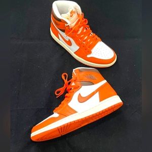 Nwt Orange and White Nike